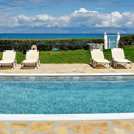 Antorina Beachfront Villas Kamari  Buitenkant foto