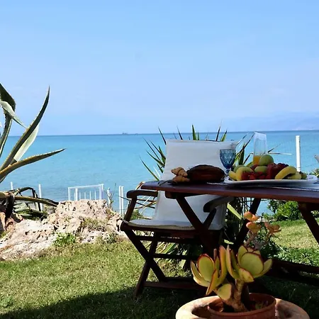 Antorina Beachfront Villas Kamari  Buitenkant foto
