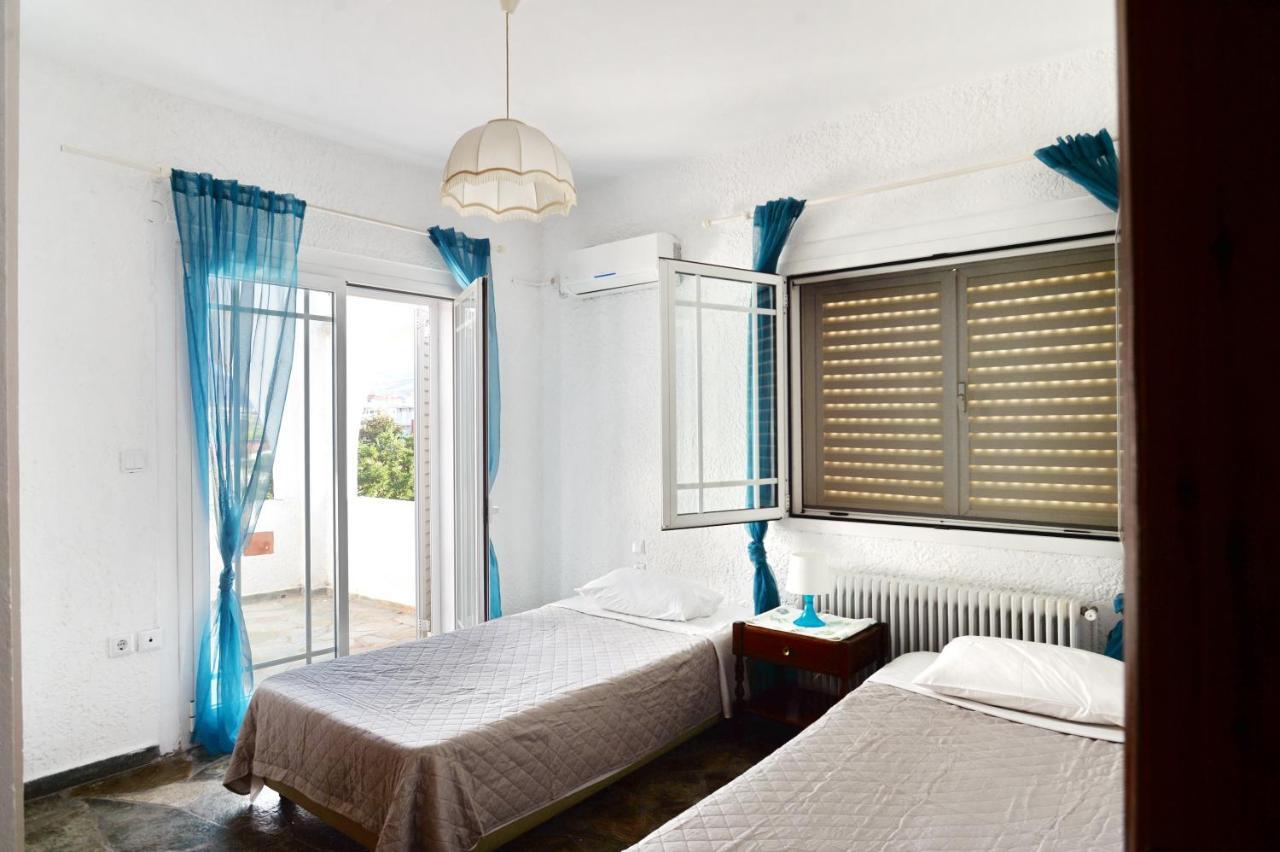 Antorina Beachfront Apartment Kamari (Corinthia)