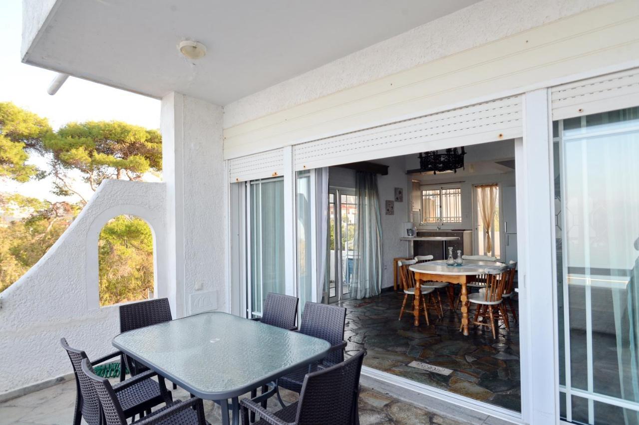 Antorina Beachfront
